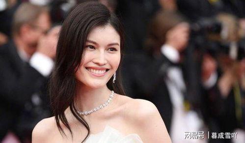 何穗最新爆料视频播放,揭秘时尚界背后的故事