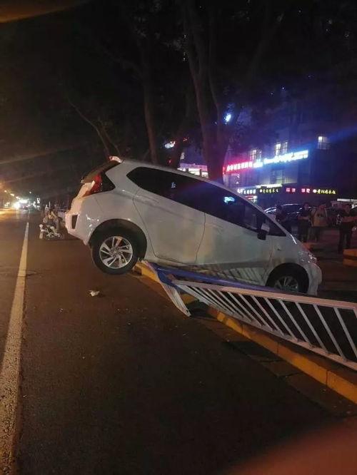 石家庄爆料女司机视频,一幕幕惊险瞬间再现街头