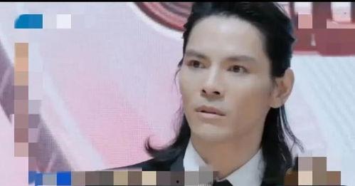 吃瓜进了娱乐圈,意外踏入娱乐圈的奇幻之旅